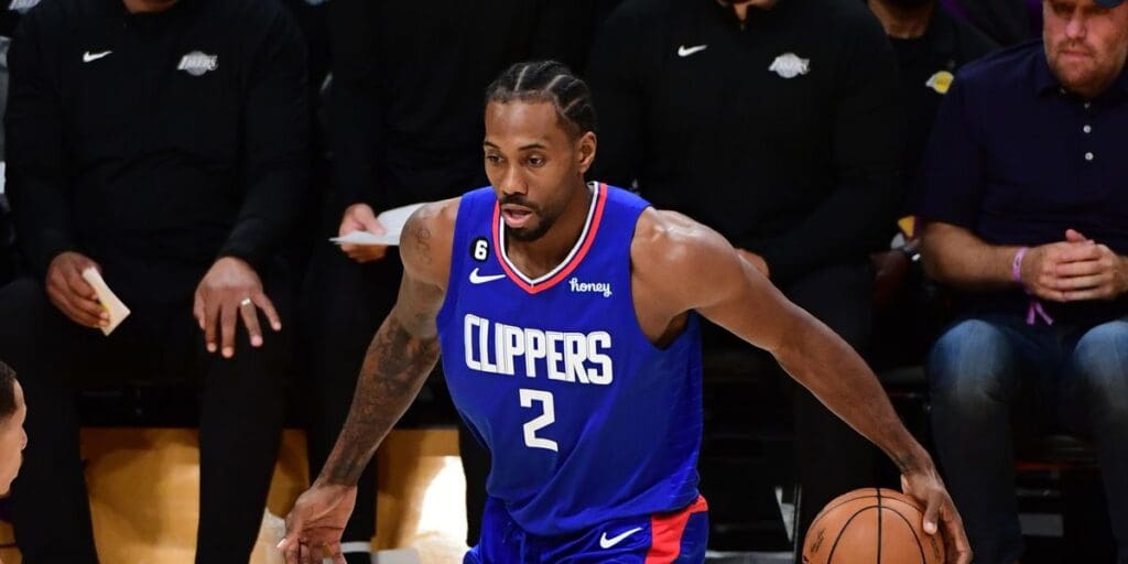 Kawhi Leonard has torn right meniscus