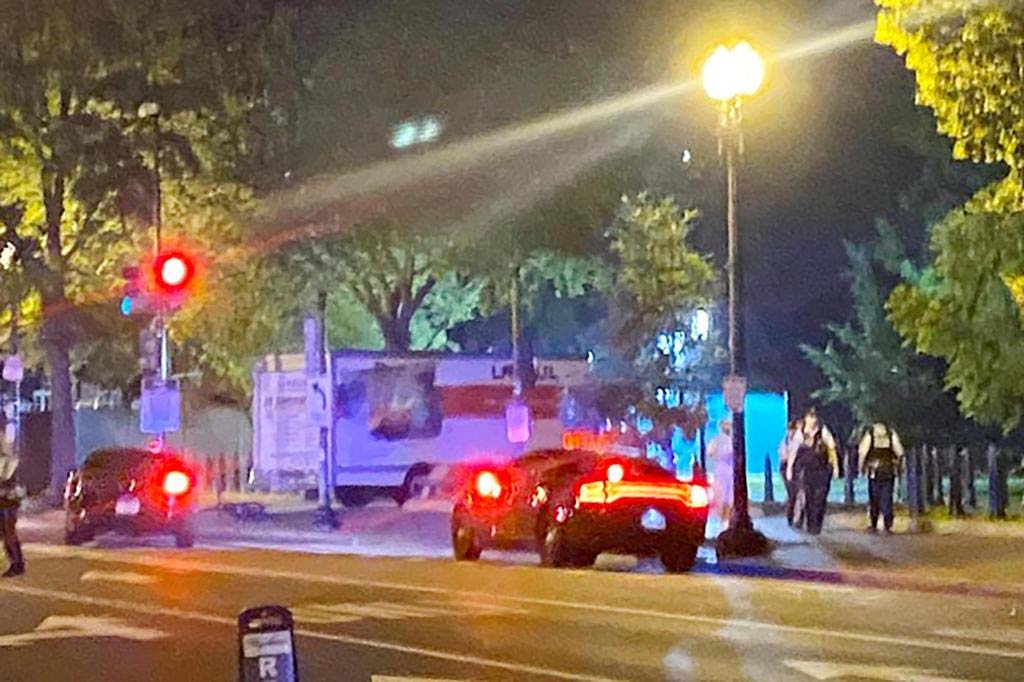 Teen accused of deliberately crashing U-Haul truck into security barrier at park near White House Teen accused of deliberately crashing U-Haul truck into security barrier at park near White House