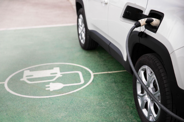 5 Reasons to Embrace Electric Vehicles For Your Business