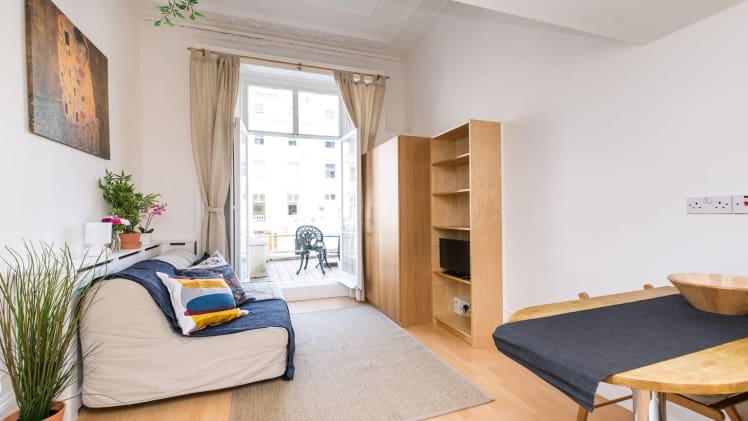 Budget-Friendly Bliss: Navigating Affordable Student Accommodations